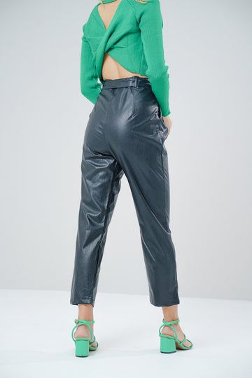 Pantalón piel sintética